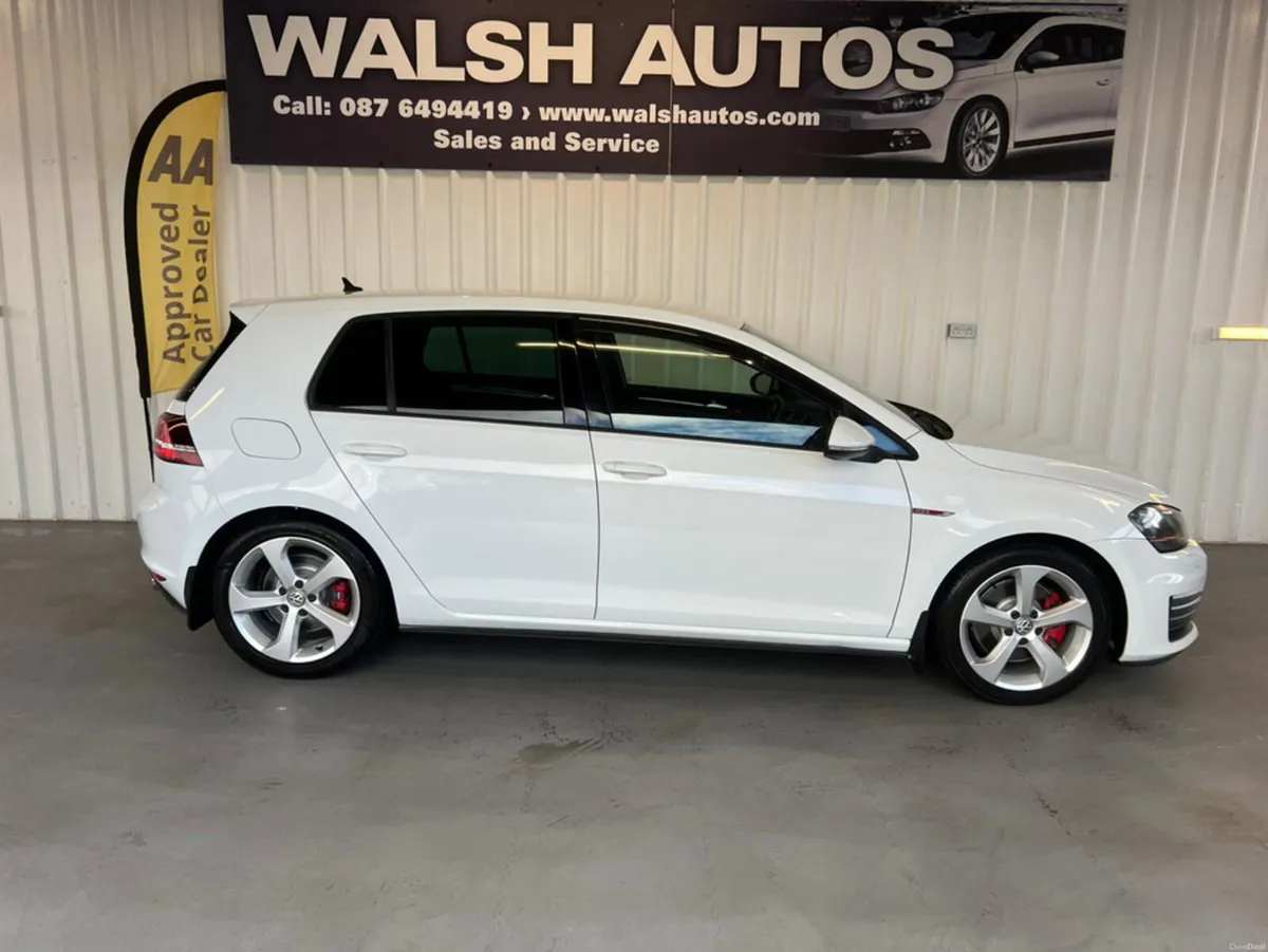 Volkswagen Golf GTI 5DR AUTO - Image 3