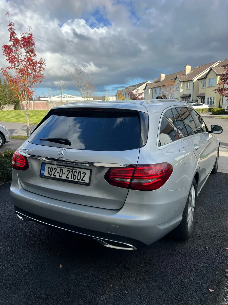 182 Mercedes-Benz C200 Facelift (2019 model) - Image 2