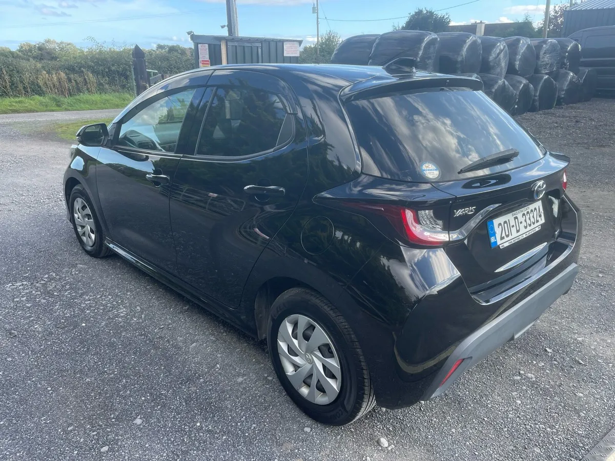 Toyota Yaris New Model 1.5 Hybrid Push Start - Image 4