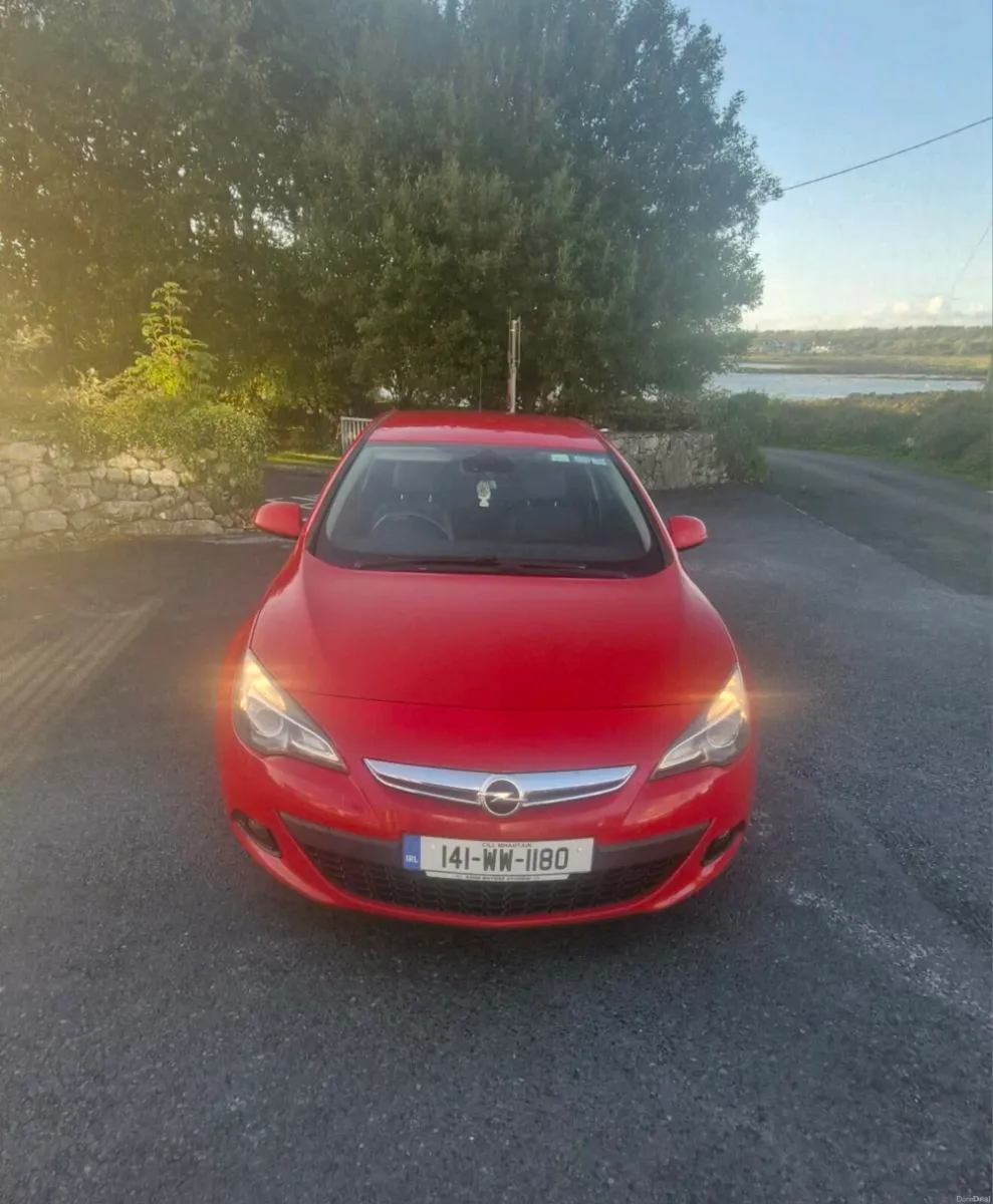 141 Opel Astra GTC SRI 1.7CDTI - Image 2
