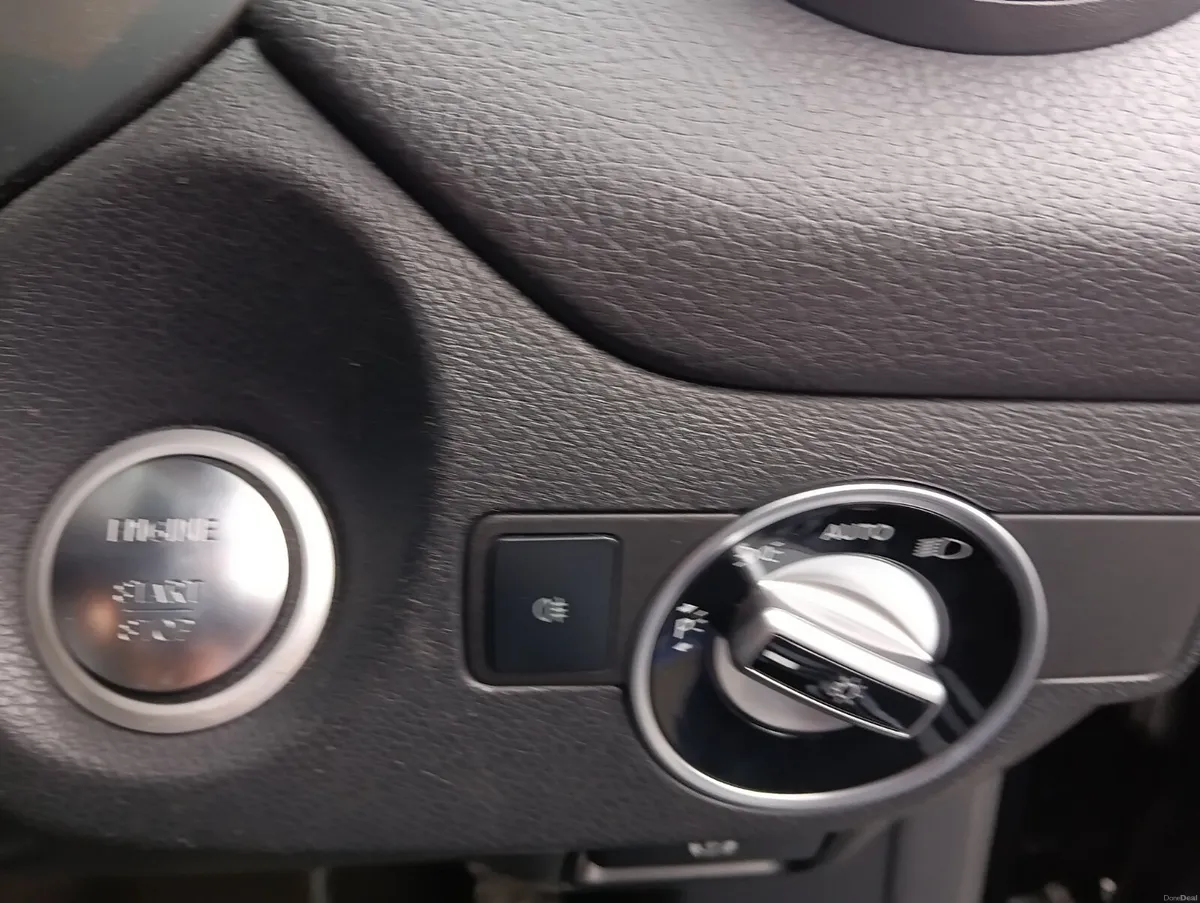 💥2016 Mercedes CLA 180 Shooting brake Automatic💥 - Image 4