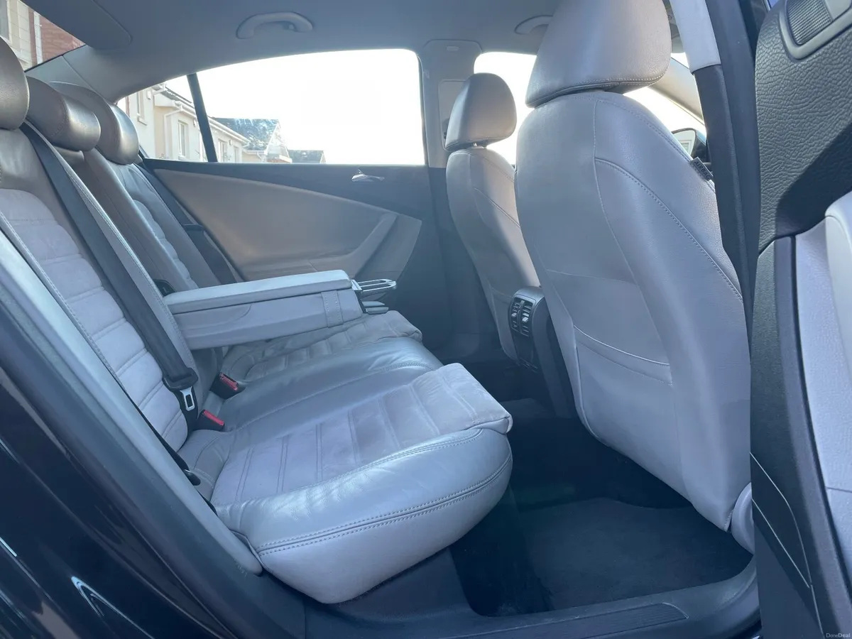 Volkswagen Passat 2008 - Image 3