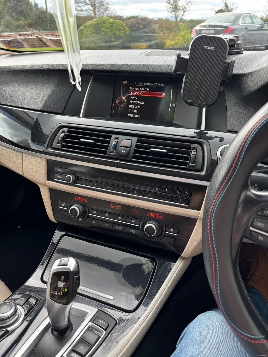 BMW 5-Series 2015 - Image 3