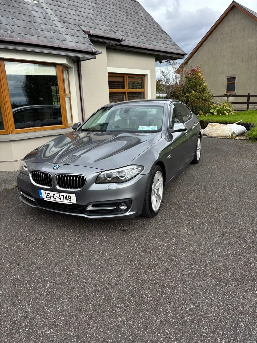 BMW 5-Series 2015 - Image 1