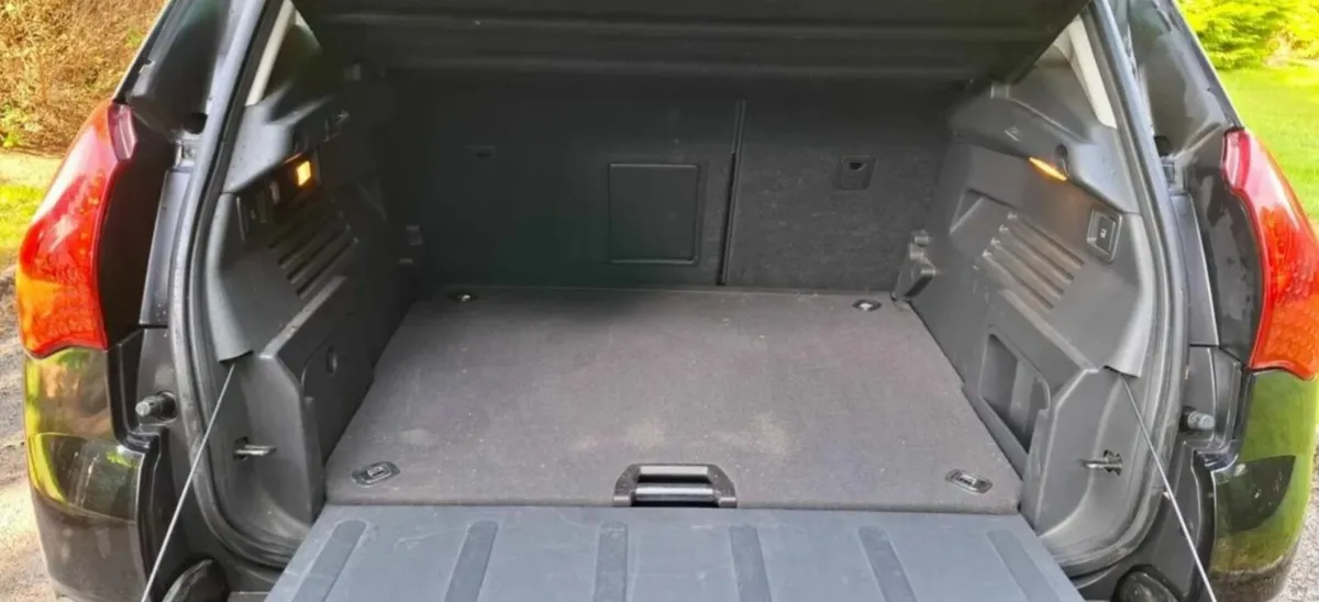 12 Peugeot 3008 , Spotless,   NEW NCT 11/26 - Image 4