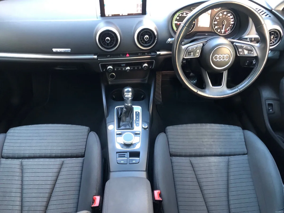 2018 AUDI A3 HYBRID AUTO PAN ROOF - Image 4