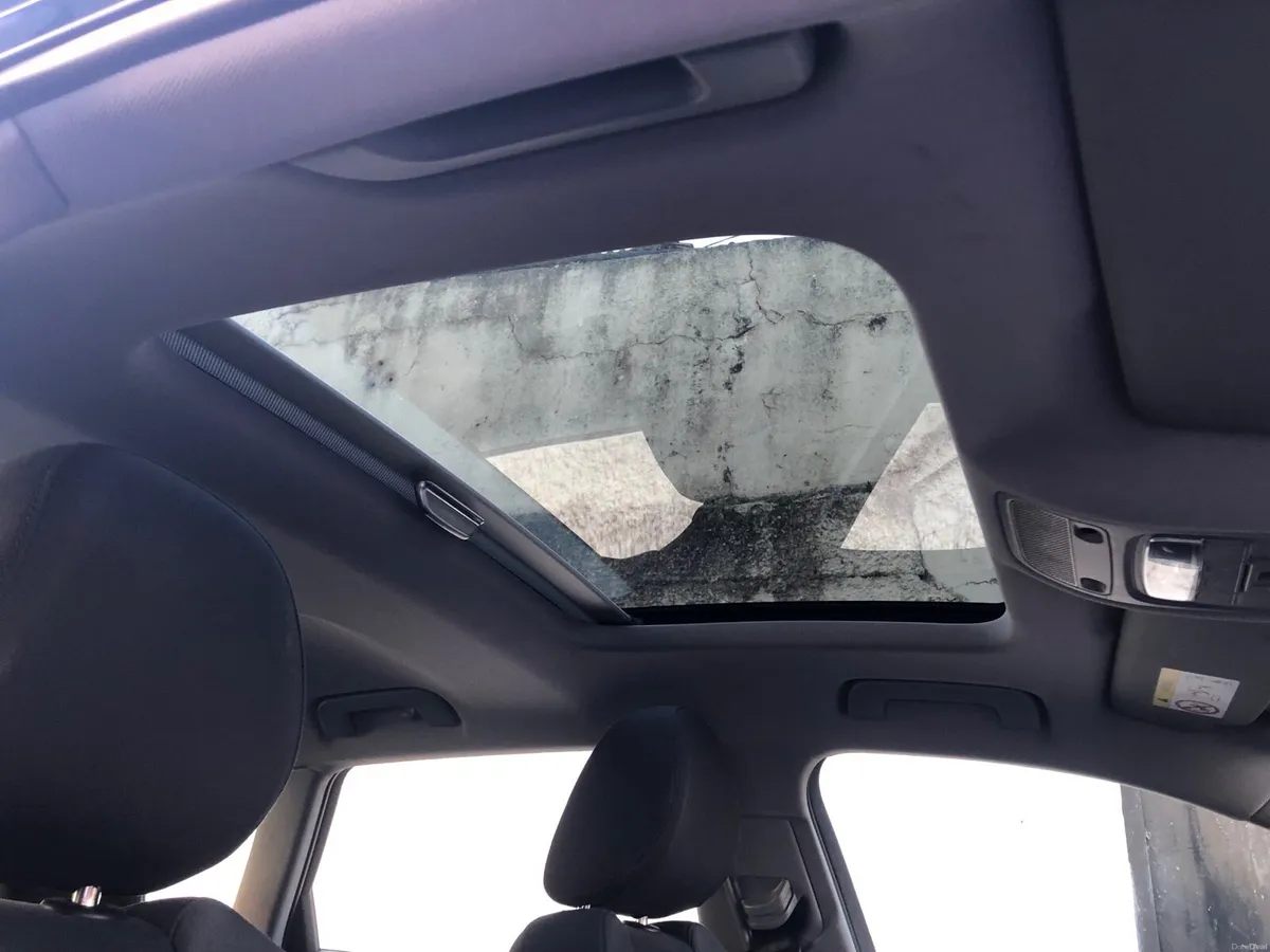 2018 AUDI A3 HYBRID AUTO PAN ROOF - Image 2