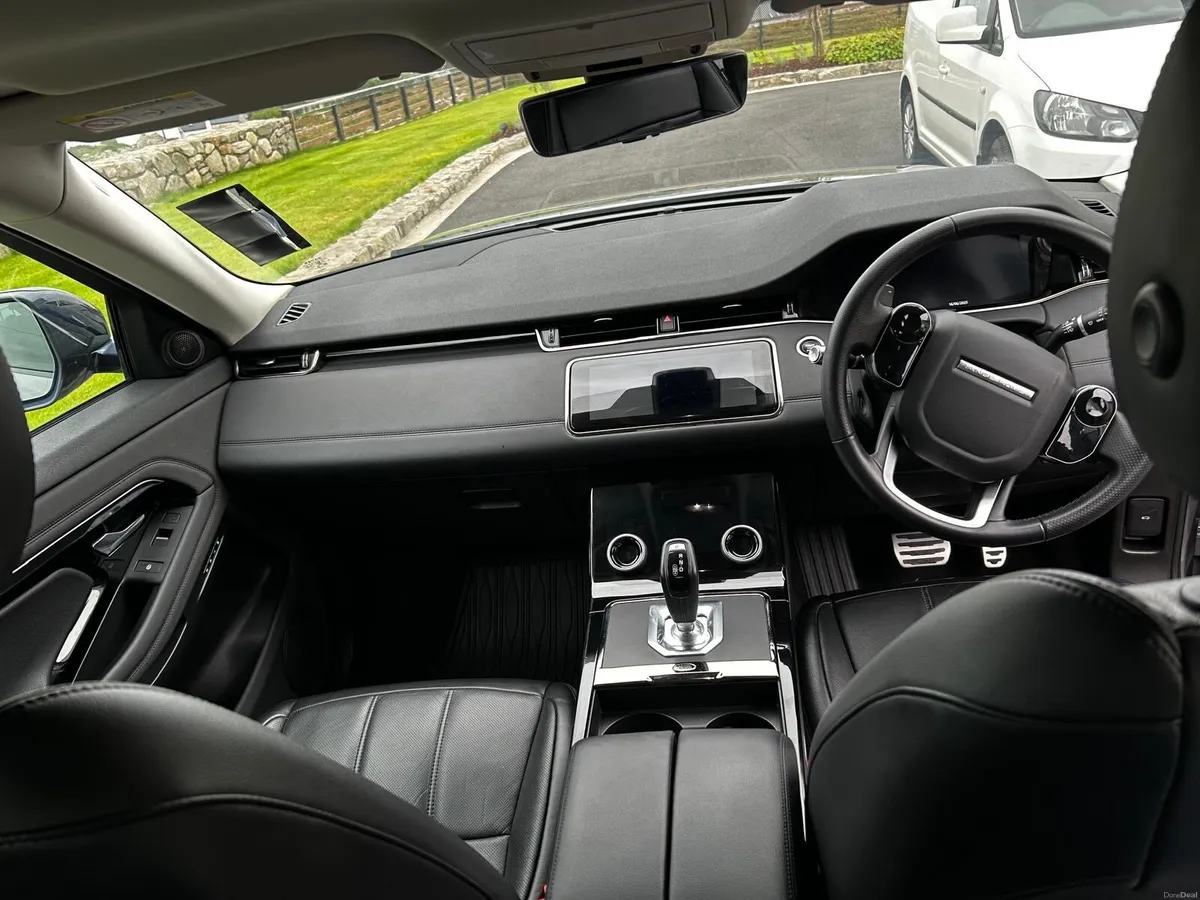 Range Rover Evoque 2.0D l4 R-D - Image 4