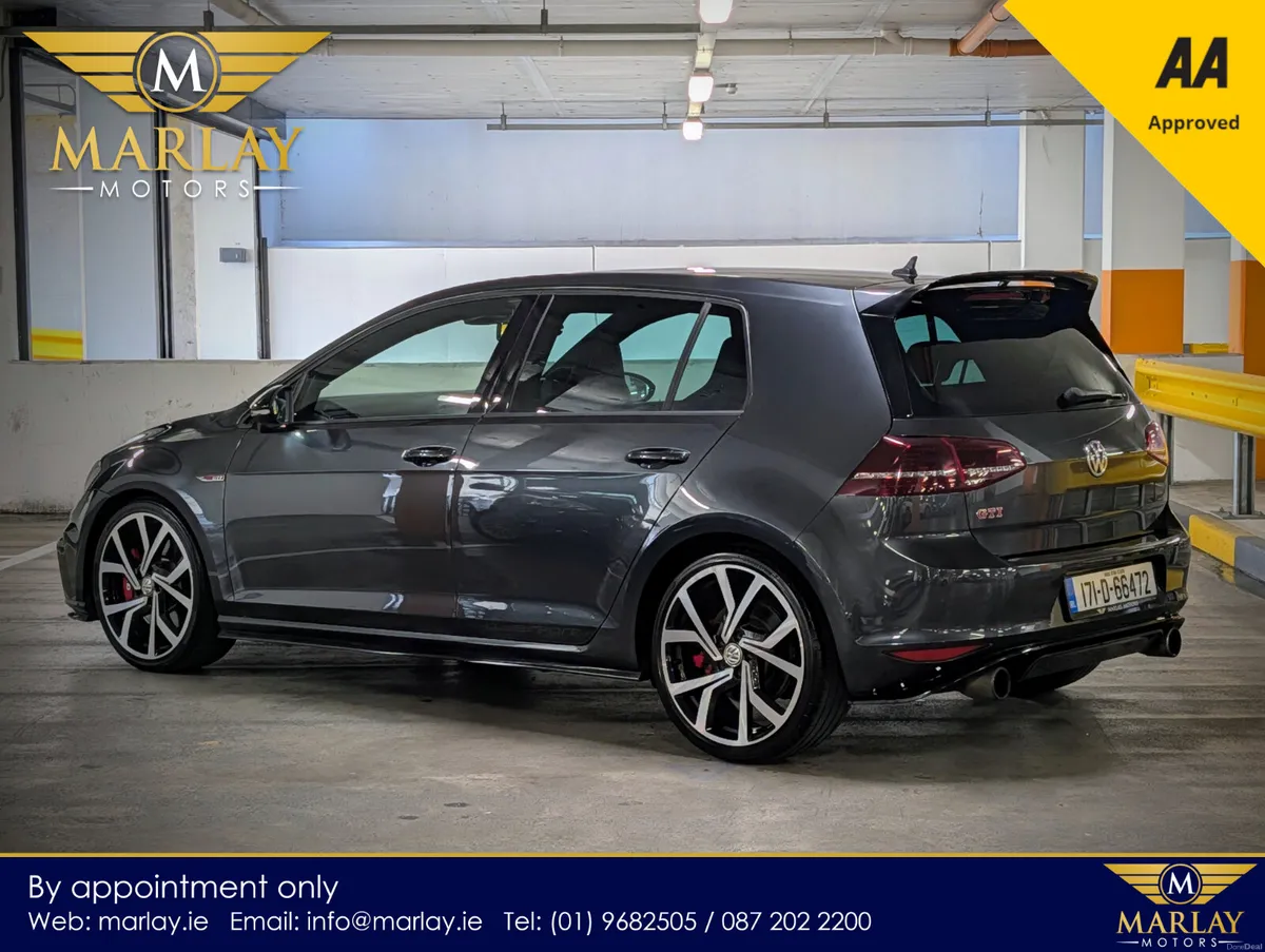 Volkswagen Golf GTI Clubsport Track Edition (2017) - Image 2