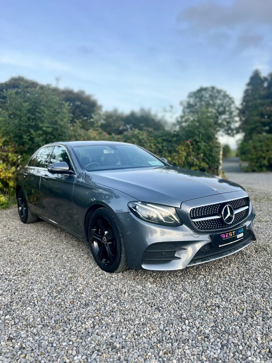 2019 Mercedes-Benz E220d Avantgarde - Image 2
