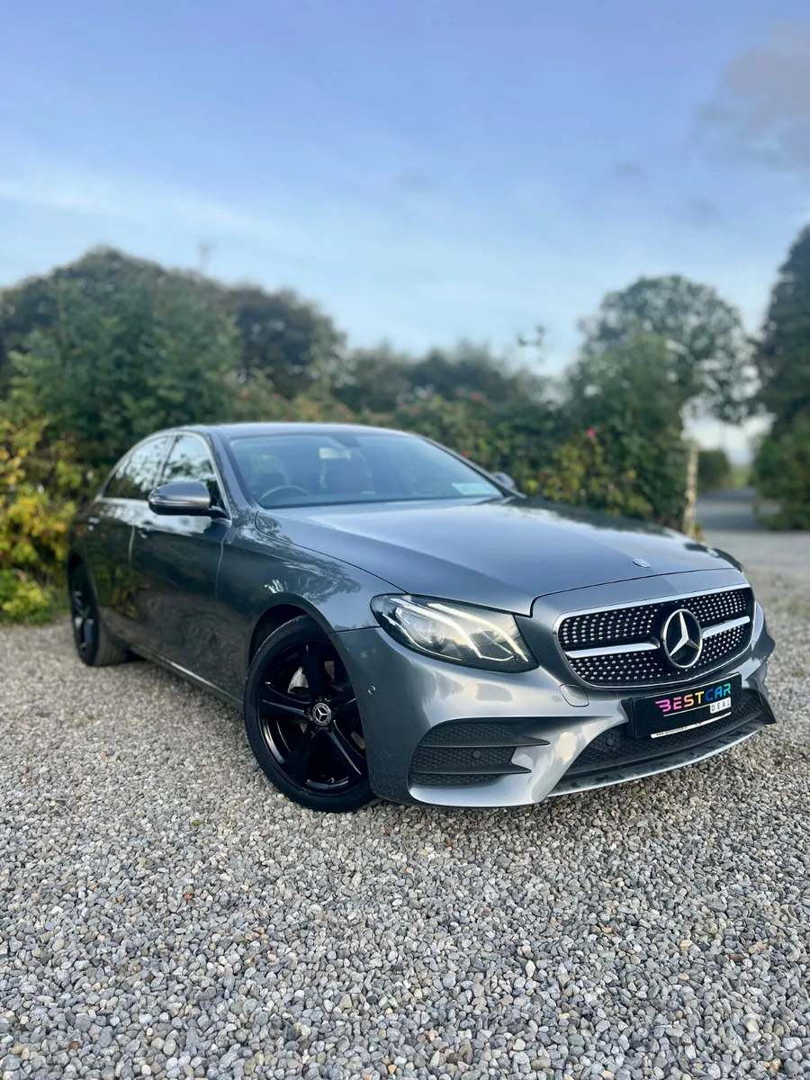 2019 Mercedes-Benz E220d Avantgarde - Image 1