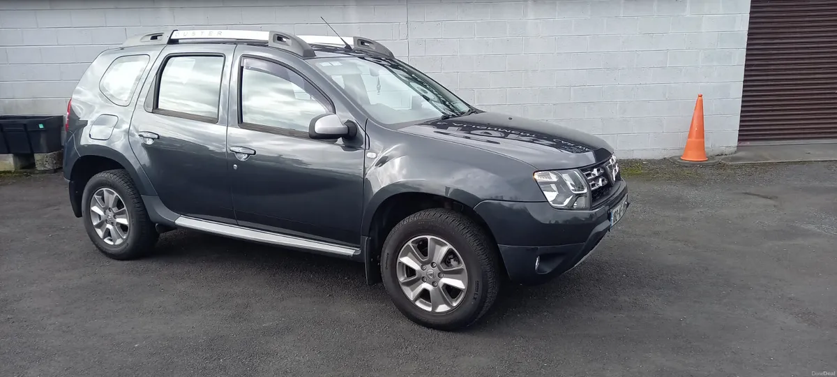 Dacia Duster Signature Automatic - Image 3