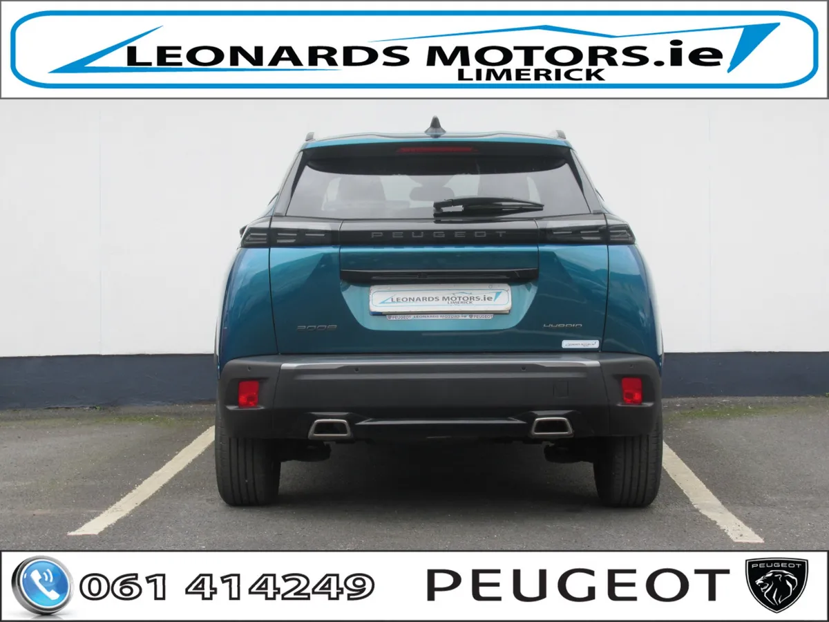 252 Peugeot 2008 Allure Hybrid 145BHP *DEMO* - Image 4