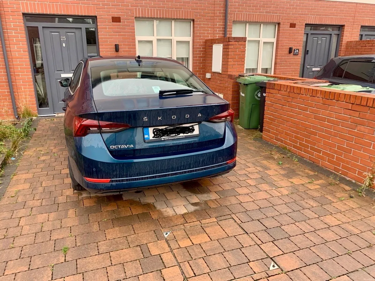 SKODA OCTAVIA 2021 NEW MODEL - LOW MILEAGE - Image 2