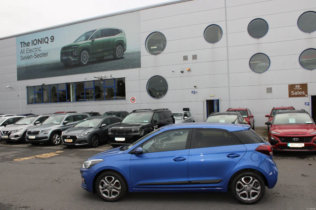 Hyundai i20 2020 - Image 2