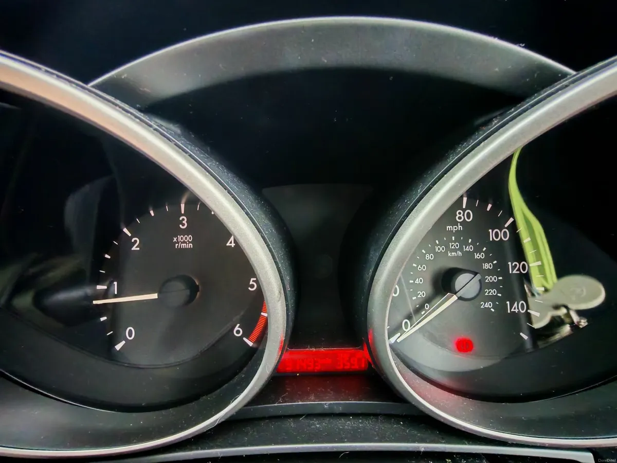 Ford Focus Engine in Mazda5 2015 - Image 3