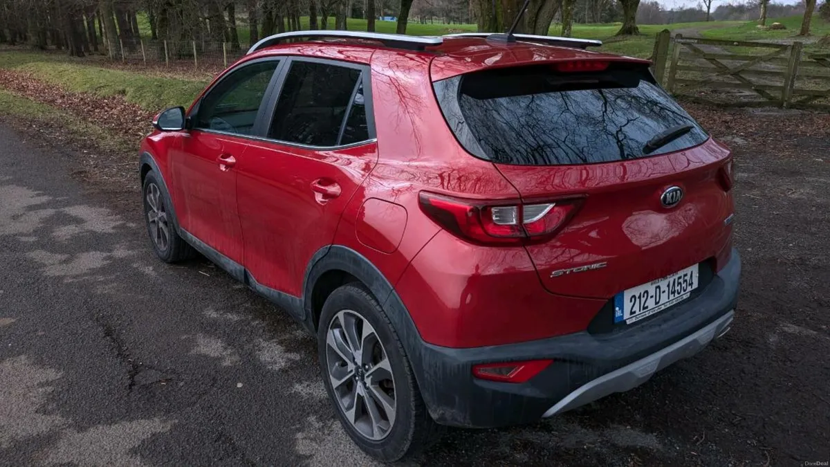 Kia Stonic K3  hybrid AUTOMATIC warranty till 2027 - Image 4