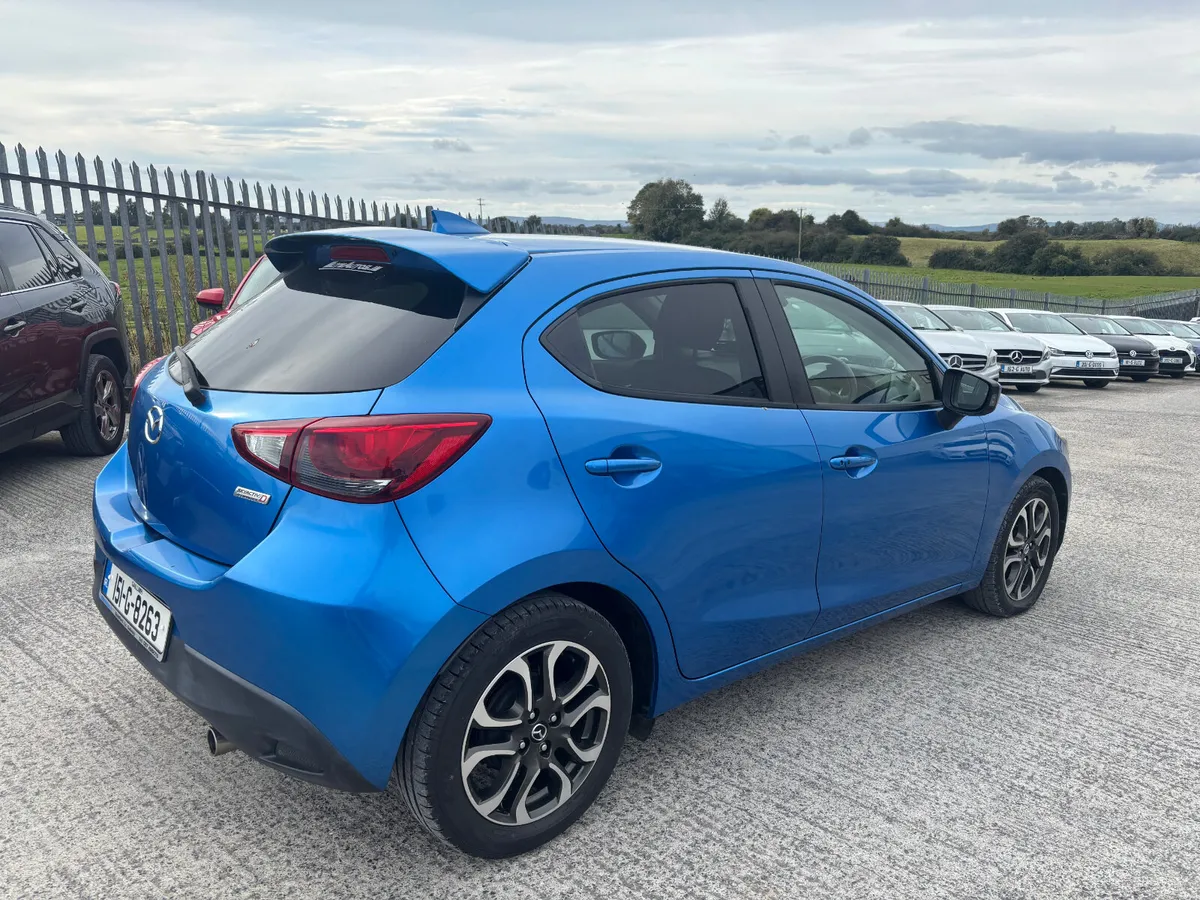 Mazda Demio 1.5 diesel manual  2015 - Image 4