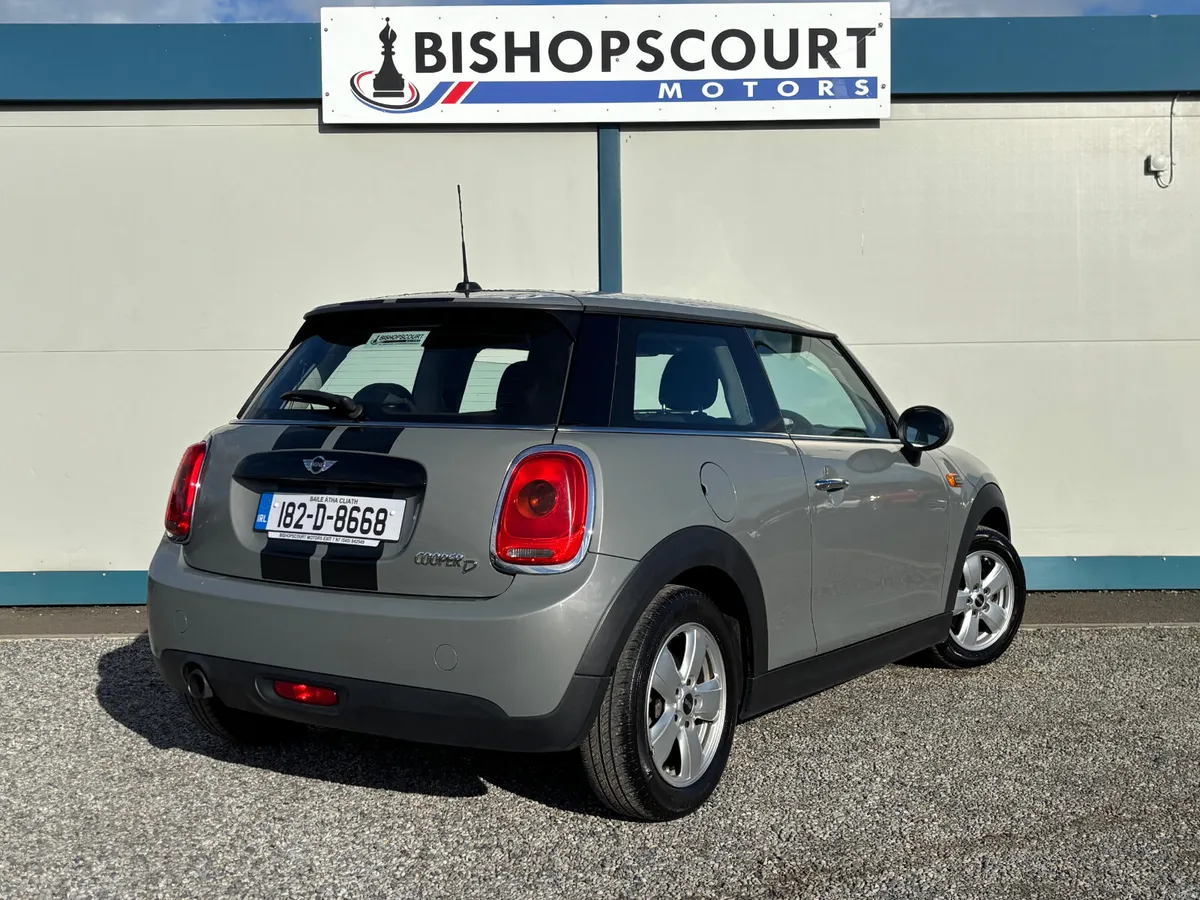 Mini Cooper 2018 - Image 3