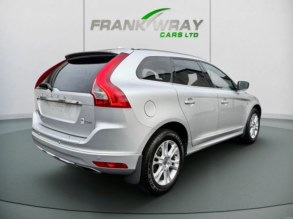 2014 VOLVO XC60 R-DESIGN *OCEAN RACE MODEL*142* - Image 5