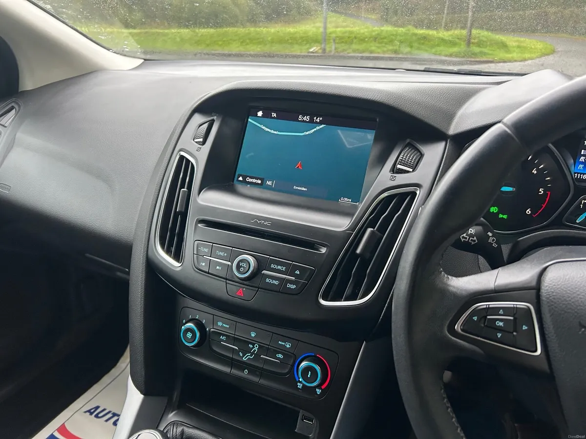 2017 Ford Focus 1.5 tdci ZETEC , mint car - Image 3