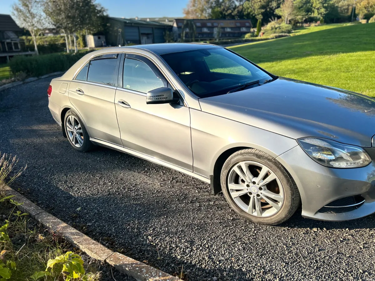 Mercedes-Benz E-Class 2015 - Image 1