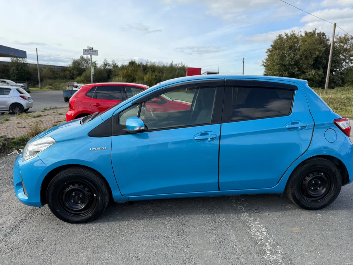 TOYOTA VITZ (2017) 1.5L PETROL HYBRID AUTOMATIC - Image 4