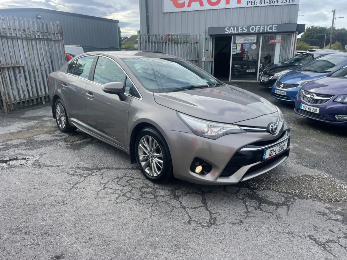 Toyota Avensis 2016 top spec  €8950 - Image 2