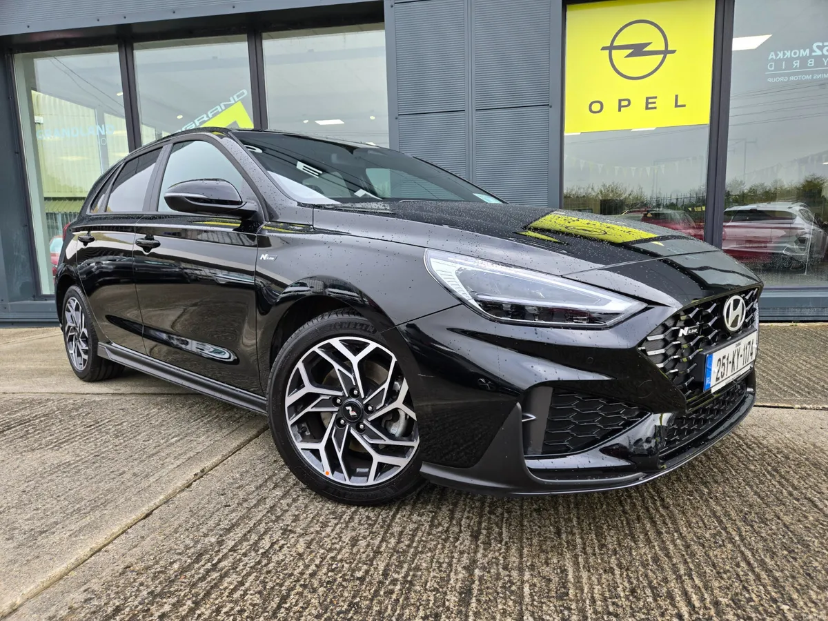 Hyundai i30 Petrol NLine - Image 1