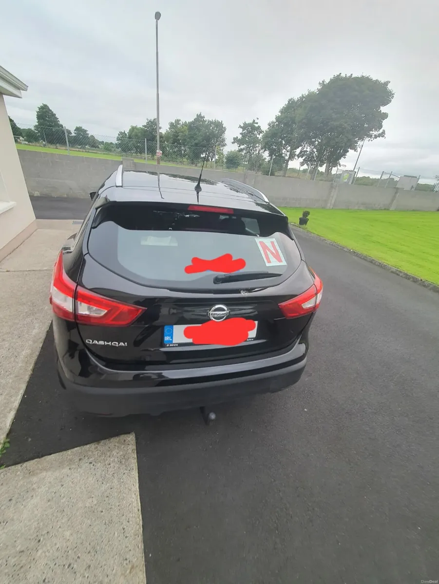 NISSAN QASHQAI 2017 - Image 2