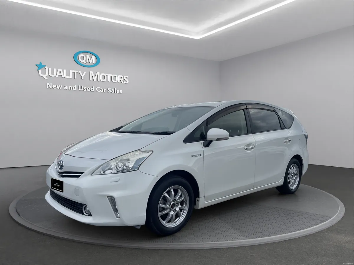 2014 TOYOTA PRIUS *7 SEATER* HYBRID (S17) - Image 3