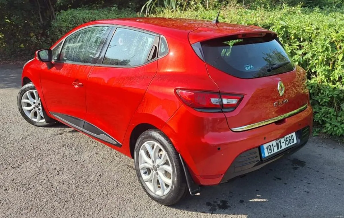 Renault Clio 2019 - Image 2