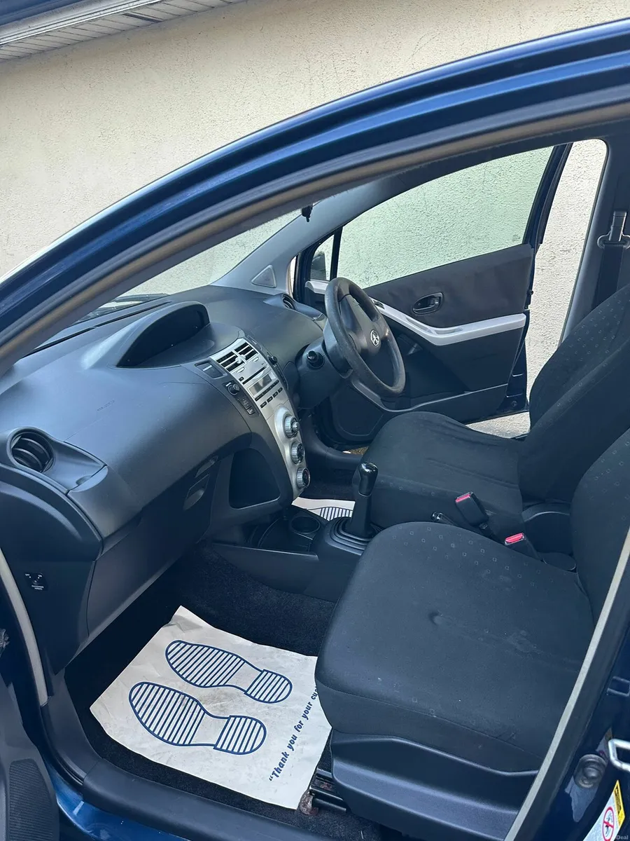 Toyota Yaris - Image 3