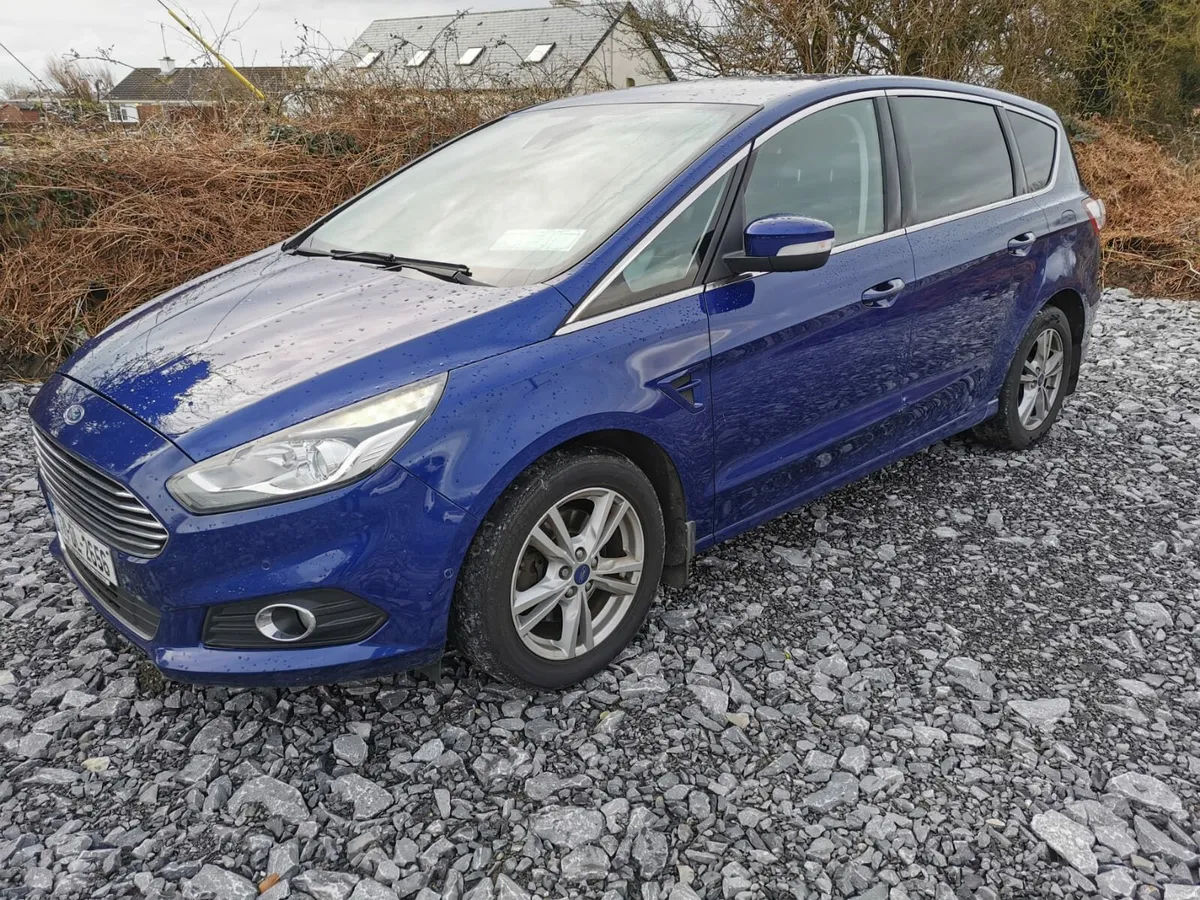 2017 Ford S-max - Image 1
