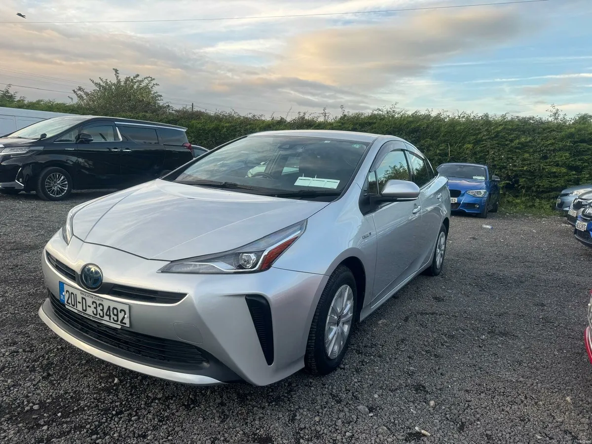 Toyota prius - Image 3