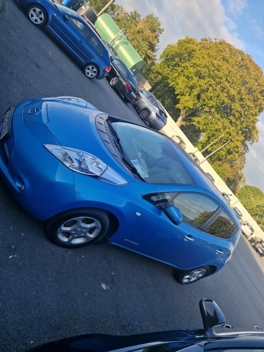 Nissan leaf - Image 2