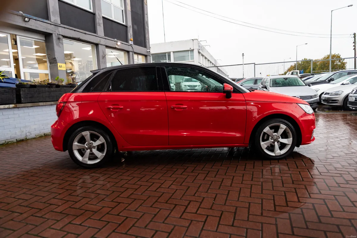 1.0TSI SPORTS EDITION 5DR HATCHBACK AUTOMATIC // 1 - Image 2