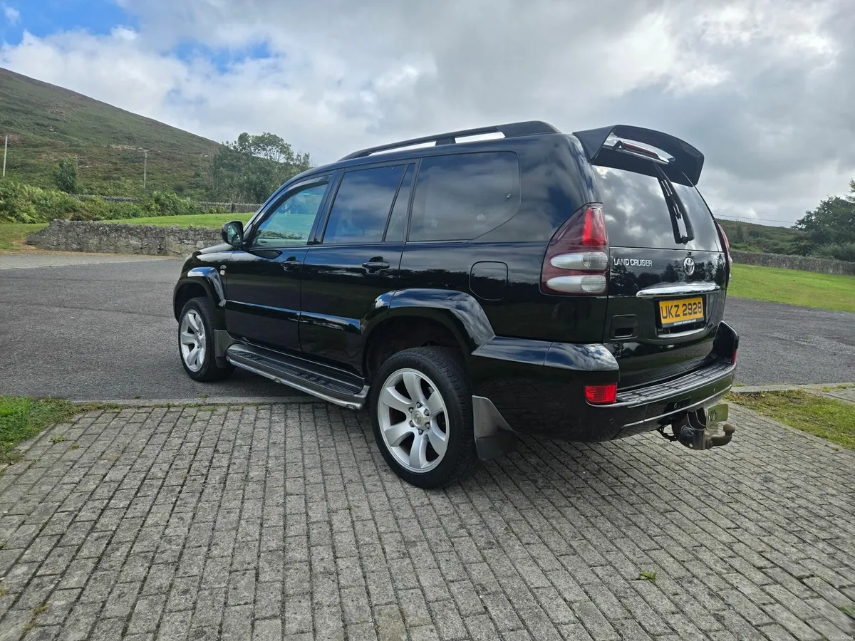 Toyota Land Cruiser 2007 - Image 4