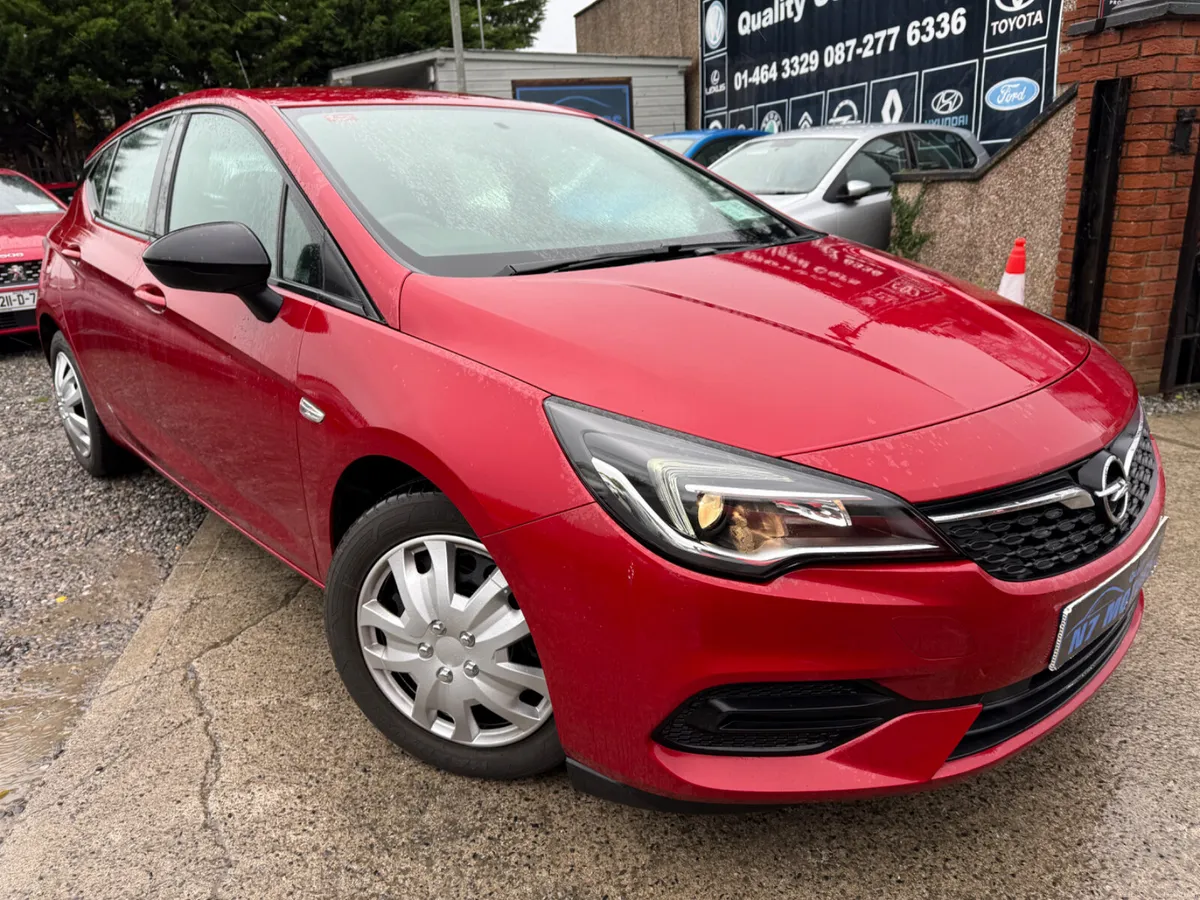 2021 Opel Astra  1.5 SC - Image 1