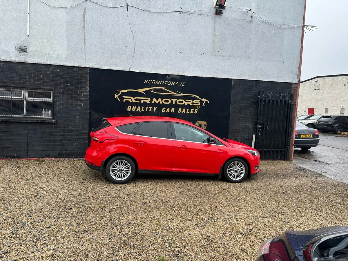 Warranty Ford Focus Petrol Low Miles - Image 4