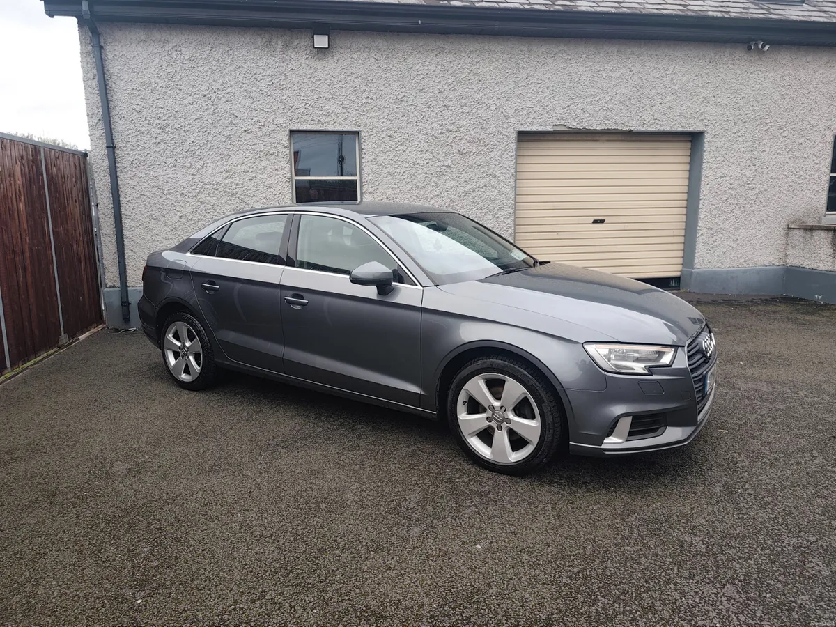 Audi A3 sport line saloon 1.6 TDI - Image 2