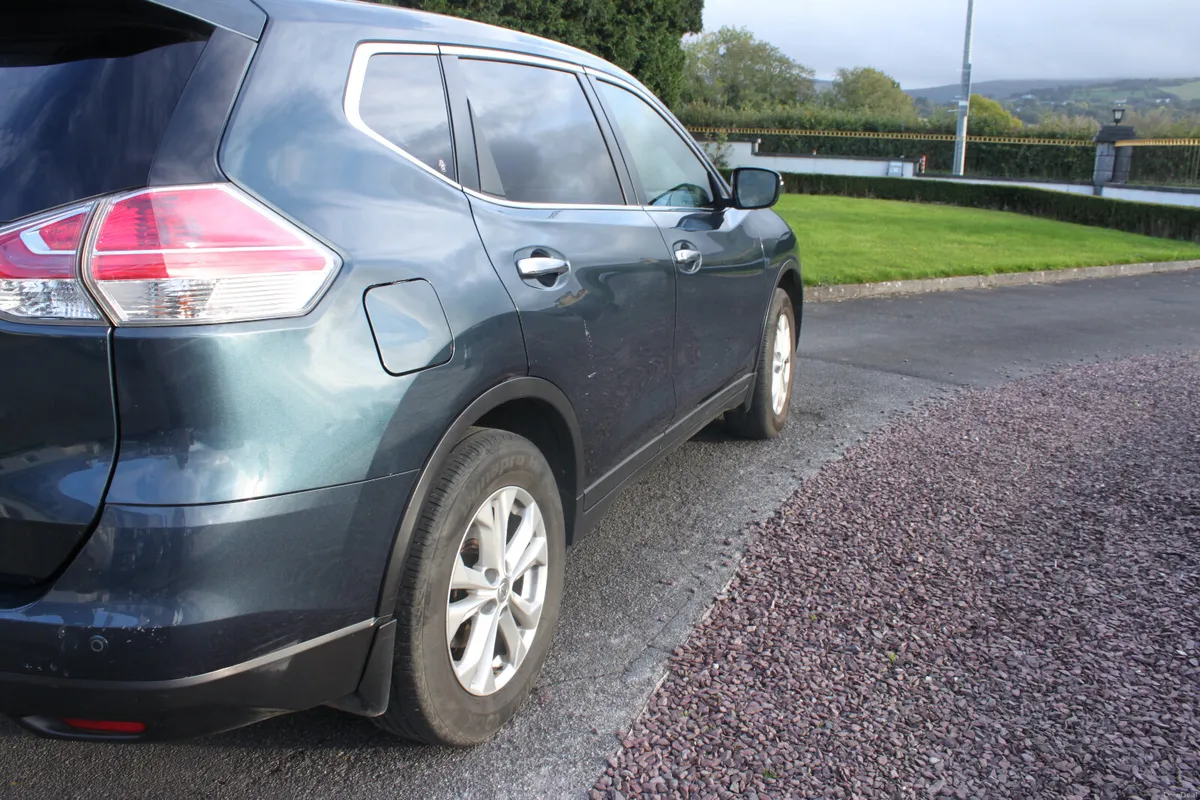 Nissan X-Trail 1.6 DSL SV 7 Seater, 2017 - Image 3