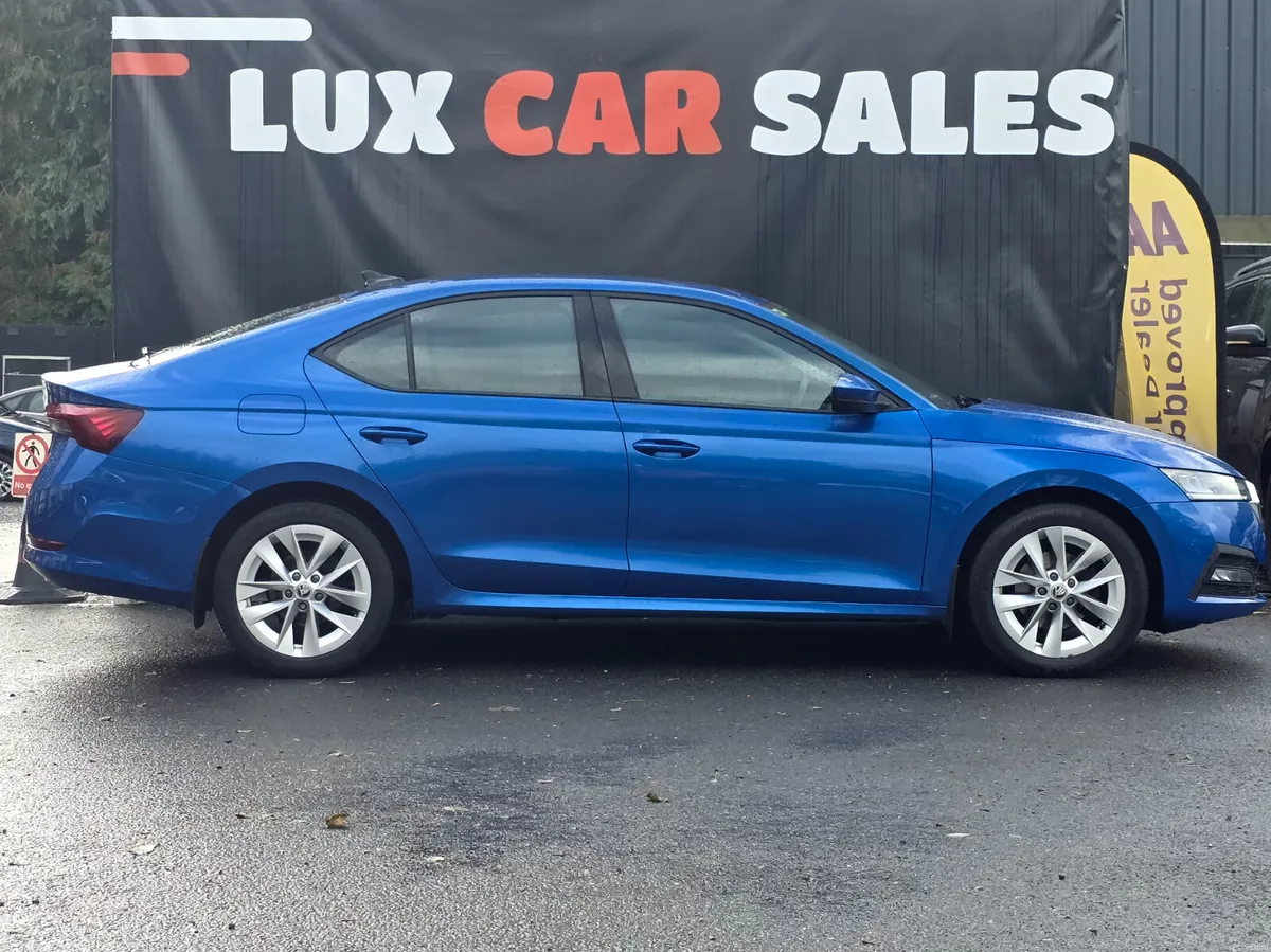 2022 Skoda Octavia 2.0 TDI AMBITION - Image 2