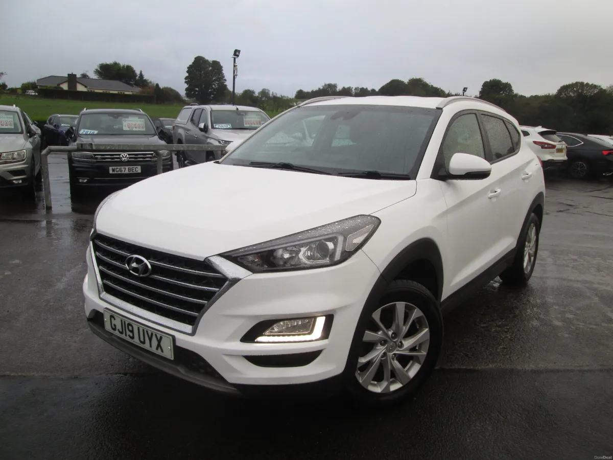 2019  HYUNDAI  TUCSON  1.6  CRDI  SE  NAV  5DR - Image 2