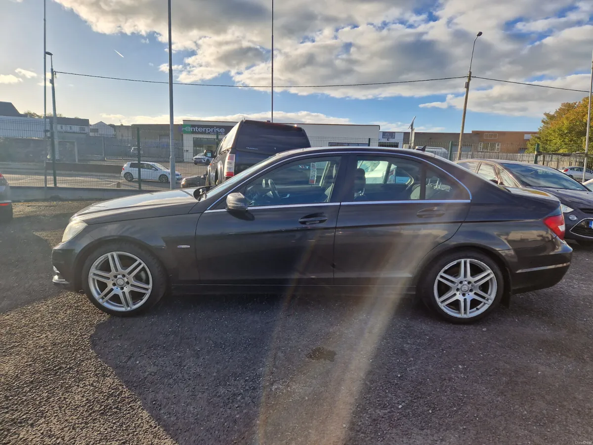 2012 Mercedes-Benz C220 SE 2.1 CDI - Image 2