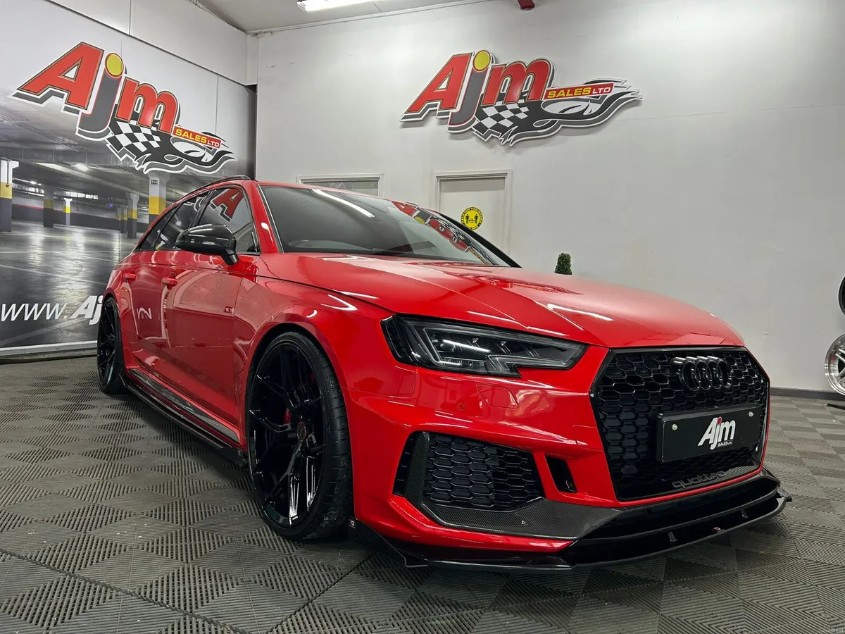 AUDI RS4 CARBON EDITION 2018 620BHP - Image 2