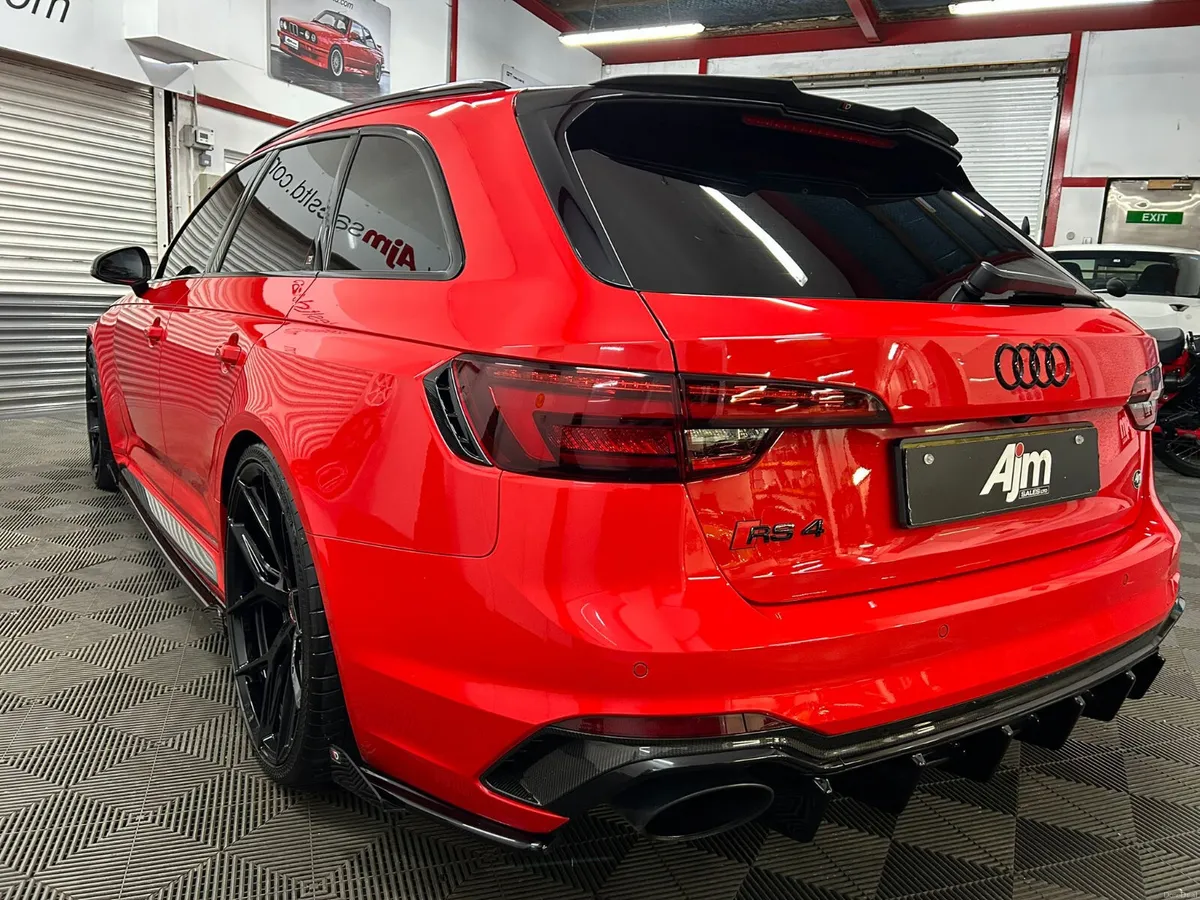 AUDI RS4 CARBON EDITION 2018 620BHP - Image 4