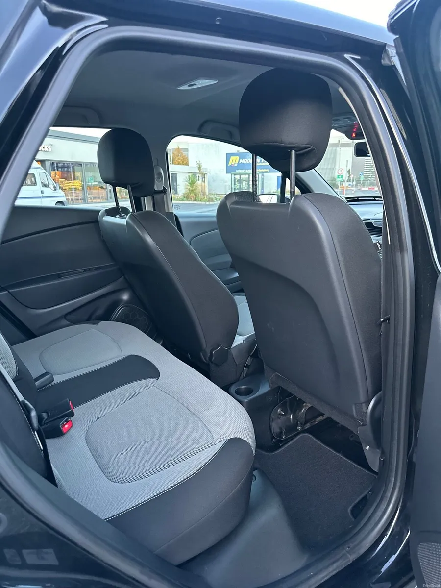 Renault Captur - Image 3