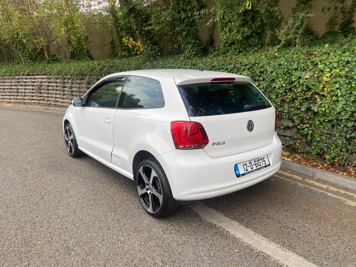 12 VW POLO NEW NCT - Image 4