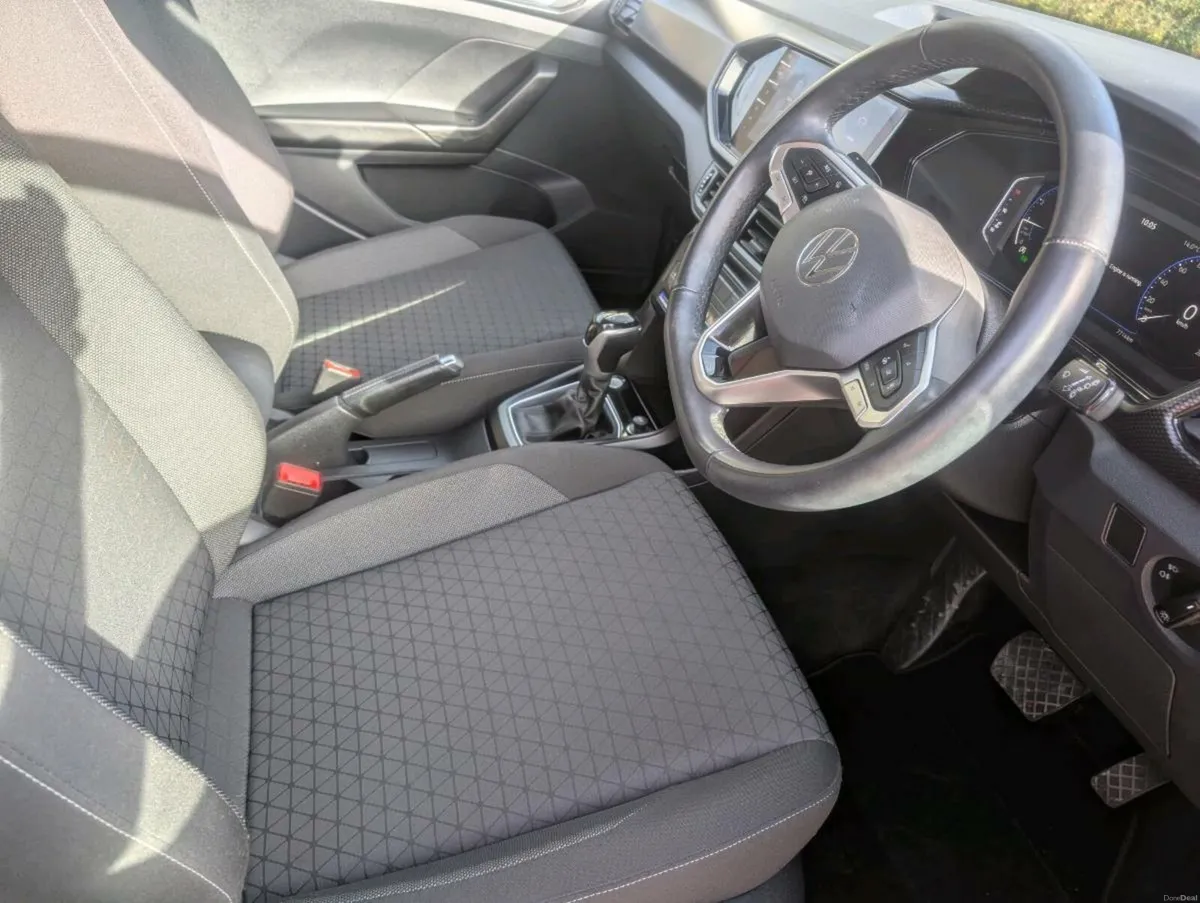 Volkswagen T-Cross - Image 6